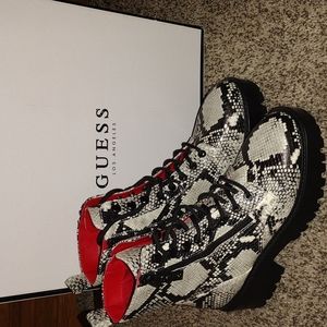 Guess Fearne Snakeskin Boots size 6 Guess box included